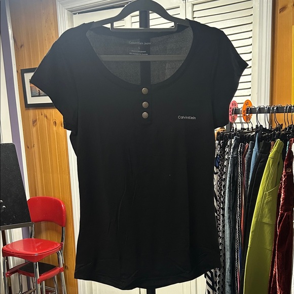 Calvin Klein Tops - Nwot Calvin Klein Black Short Sleeve Tee